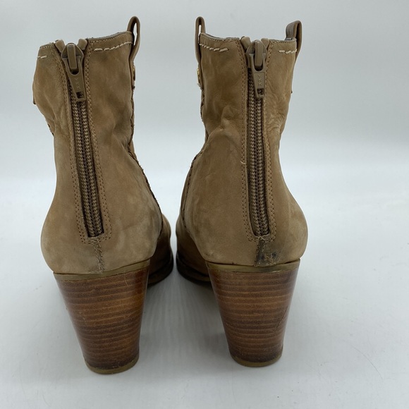 Stuart Weitzman Russell Bromley Nubuck Ankle Booties Heeled Boots Tan Womens 9 - Picture 3 of 16